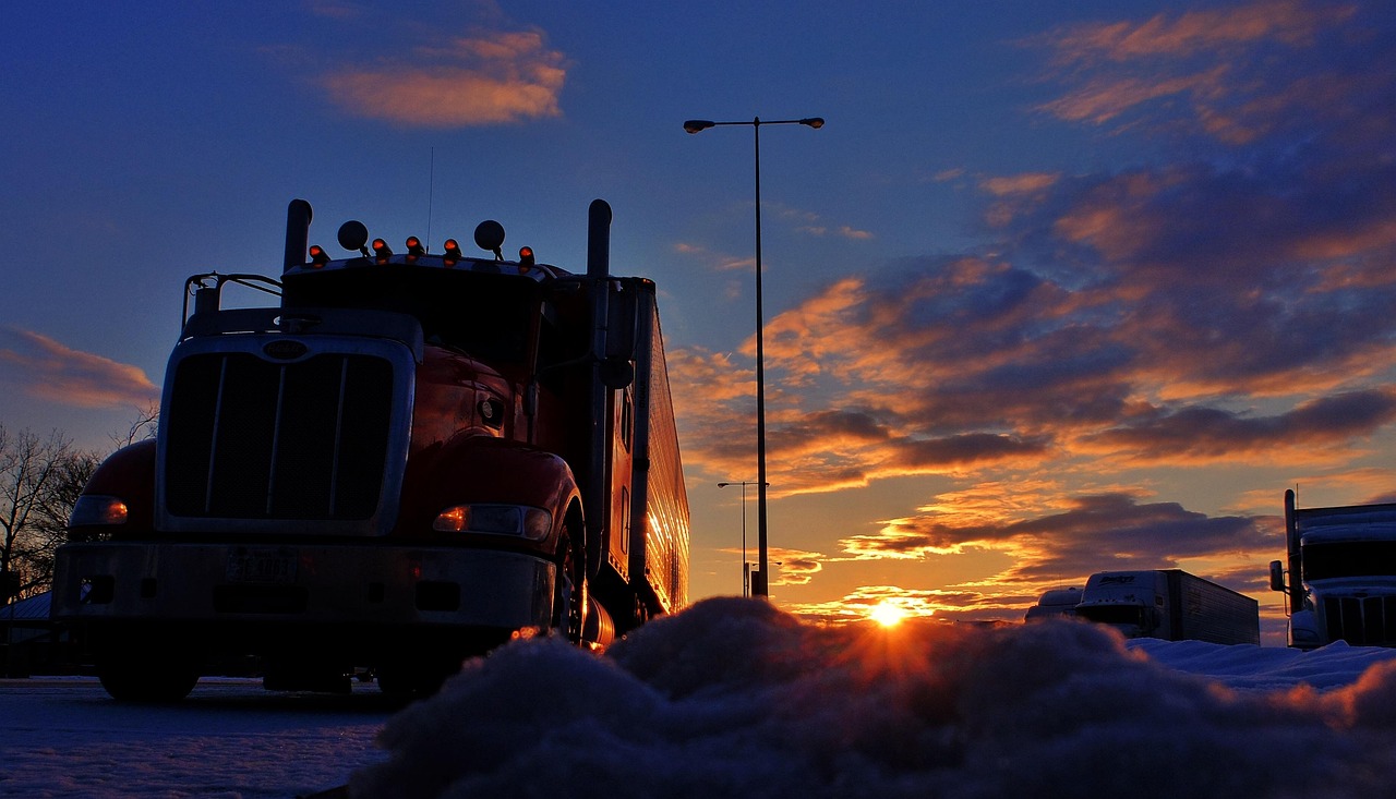 LOGISTICS & TRANSPORTATION